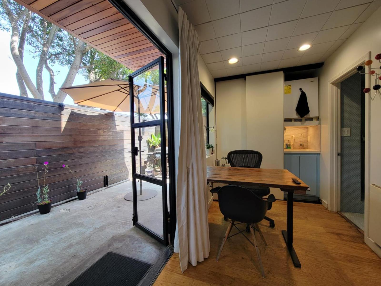 Venice With Large Private Patio Steps To The Vakantiehuis