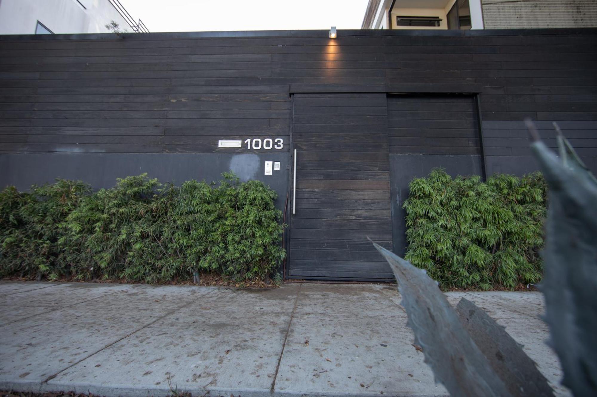 Venice With Large Private Patio Steps To The Holiday home Los Angeles